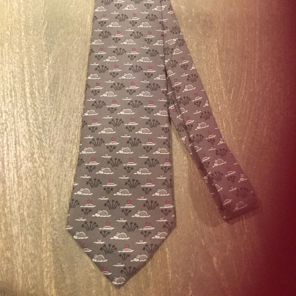 💕Hermes💕 men's 100% silk tie
